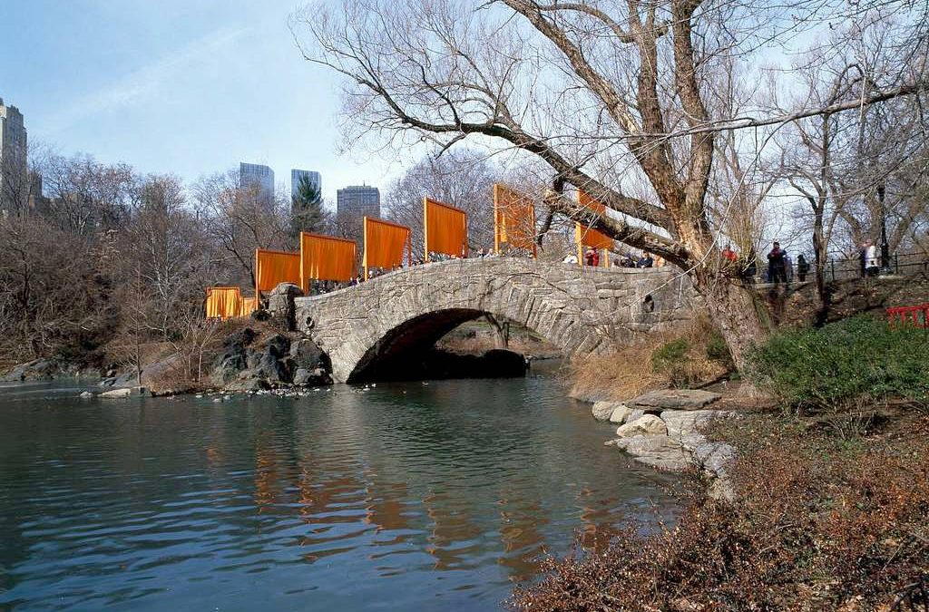 Arquitectura efímera que desafía lo convencional