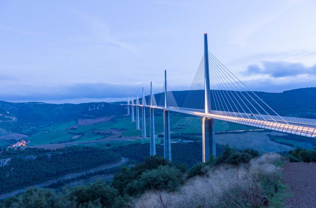 Top 6 puentes más impresionantes del mundo y el secreto de su diseño