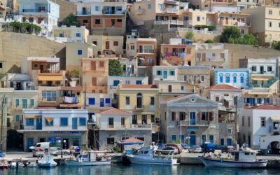 Piscinas naturales y espacios de agua: la nueva satisfacción de vivir al aire libre